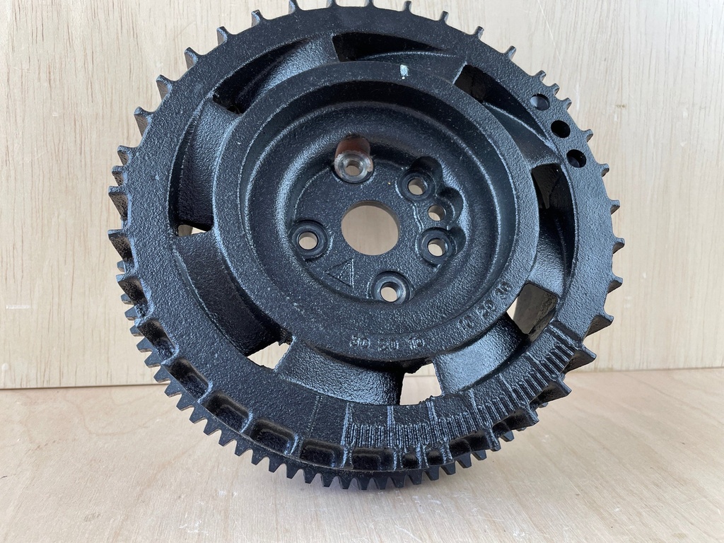 Evinrude Ficht 150HP 2 Stroke Outboard Flywheel Assembly 0586526 Brand New