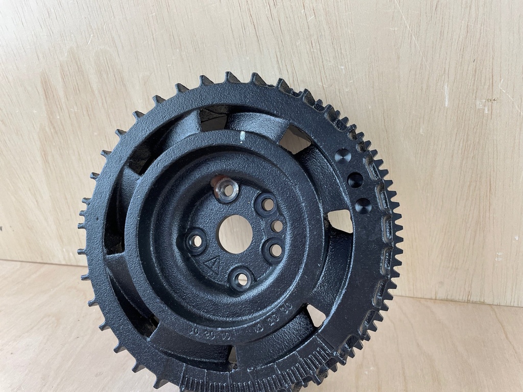 Evinrude Ficht 150HP 2 Stroke Outboard Flywheel Assembly 0586526 Brand New