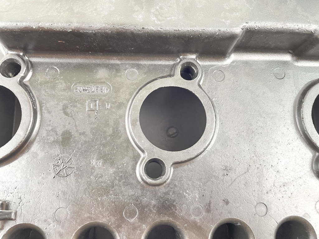 1989 Mercury 70 HP 2 Stroke Outboard Intake Air Silencer Assembly 42970T1 OEM