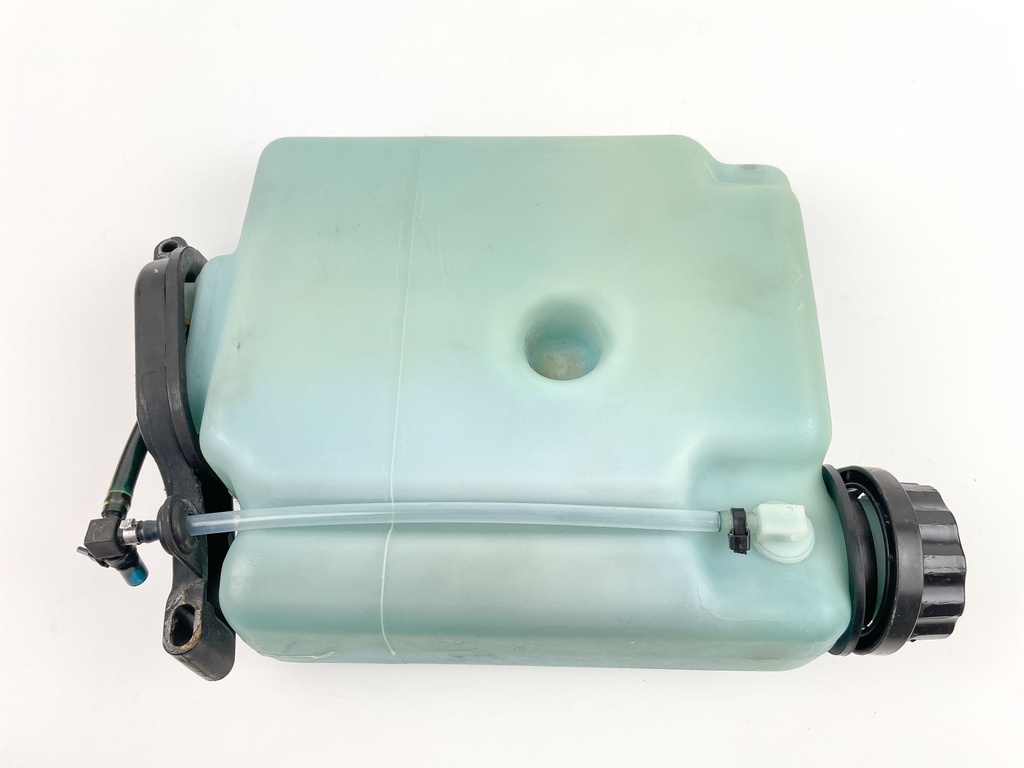 1989 Mercury 70 HP 2 Stroke Outboard Oil Tank 8627A6 OEM