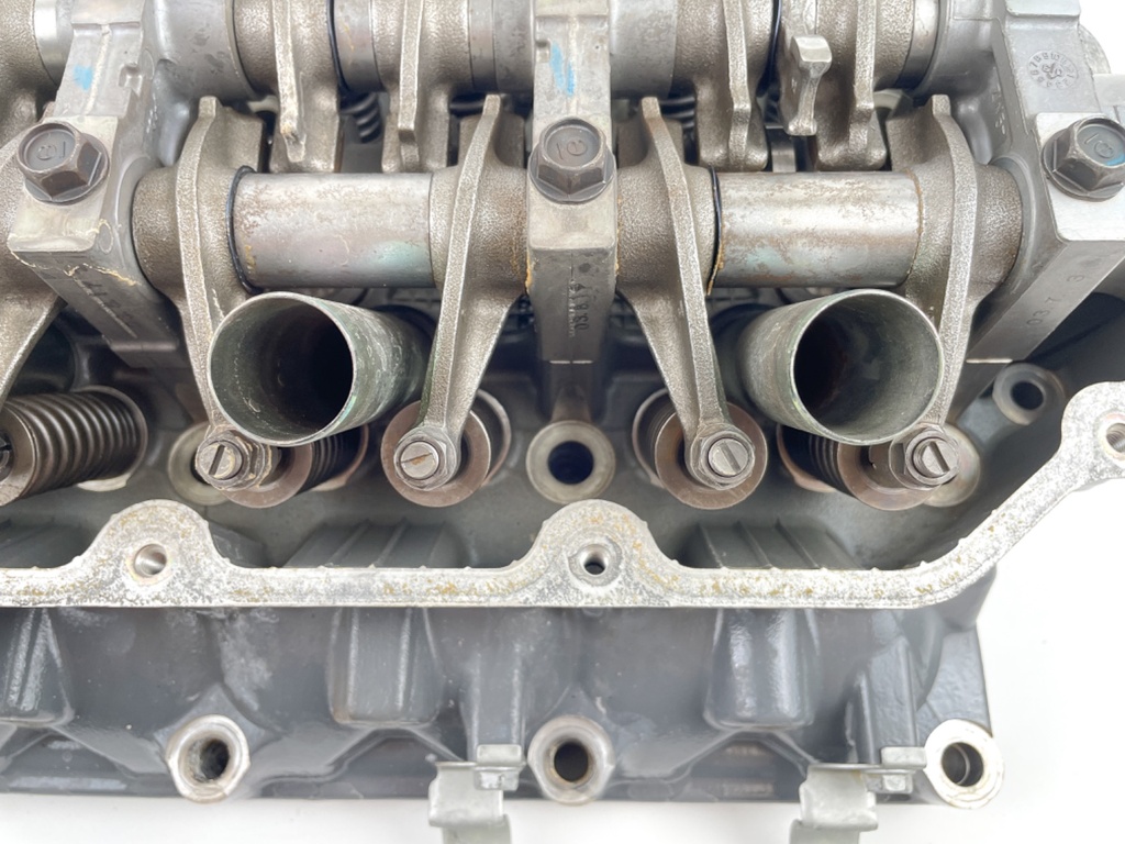 2004 Honda 130 HP 4 Stroke Outboard Cylinder Head 12215-ZW5-010ZA OEM