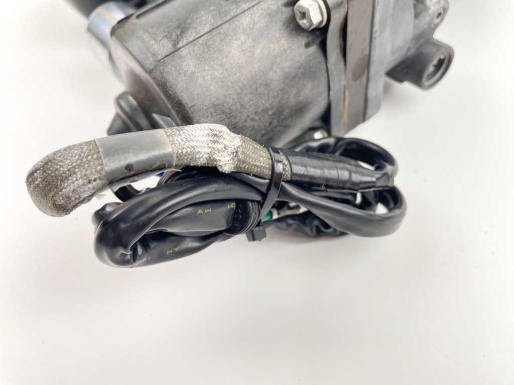 1999 & Up Honda Outboard 75 90 115 130 HP Power Trim Tilt Unit Assembly 56000-ZW1-708