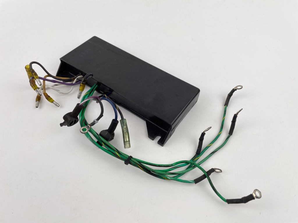 1992 Mercury 150 HP 2 Stroke Outboard C.D.I CDI Assembly 817323A-3 OEM