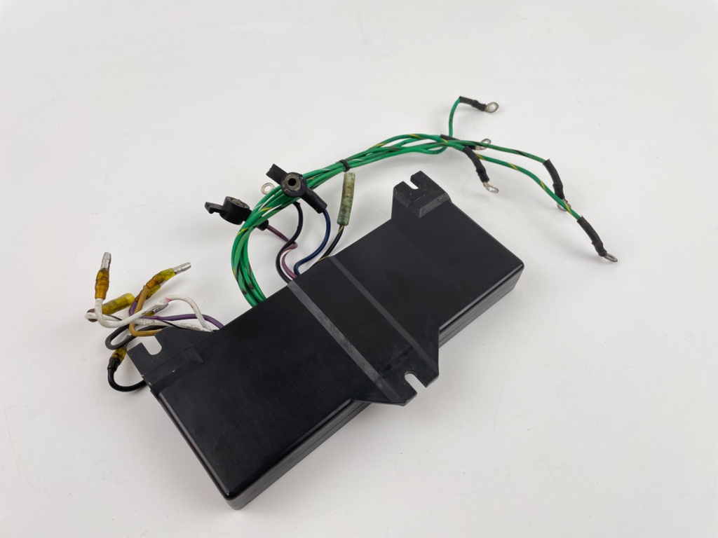 1992 Mercury 150 HP 2 Stroke Outboard C.D.I CDI Assembly 817323A-3 OEM