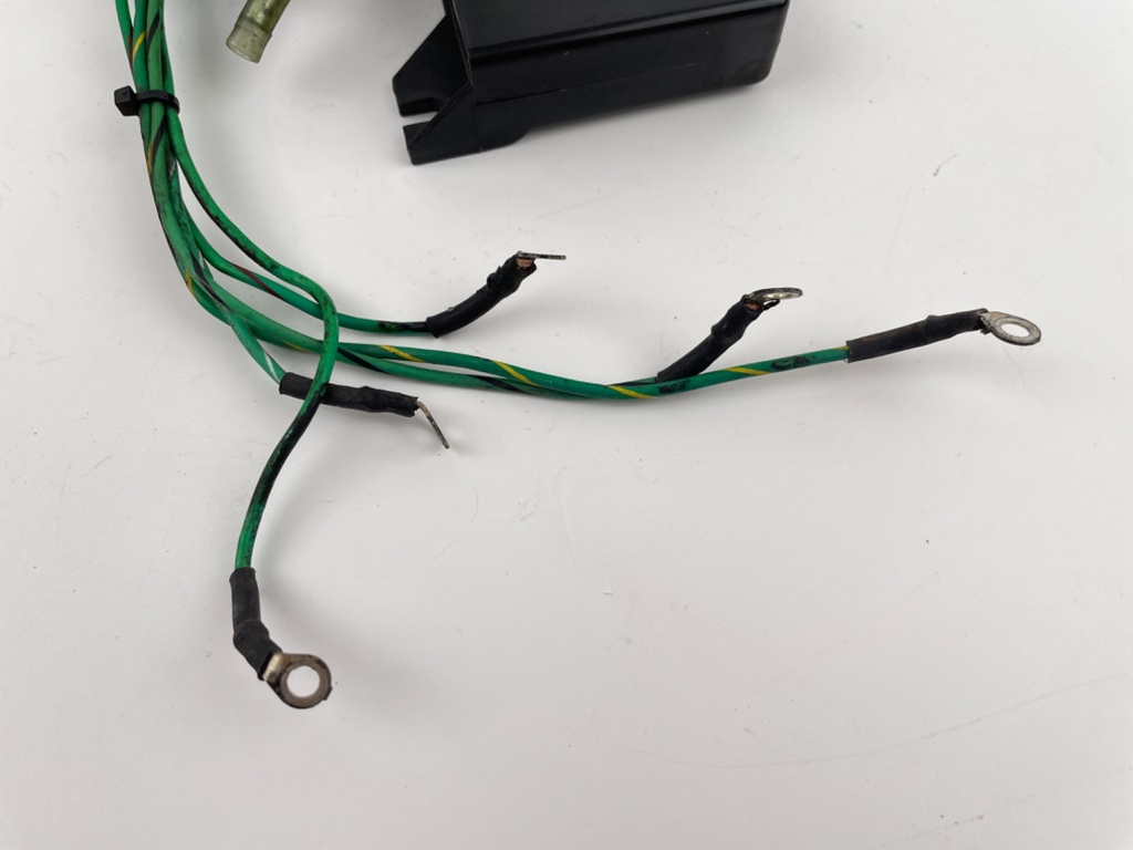 1992 Mercury 150 HP 2 Stroke Outboard C.D.I CDI Assembly 817323A-3 OEM