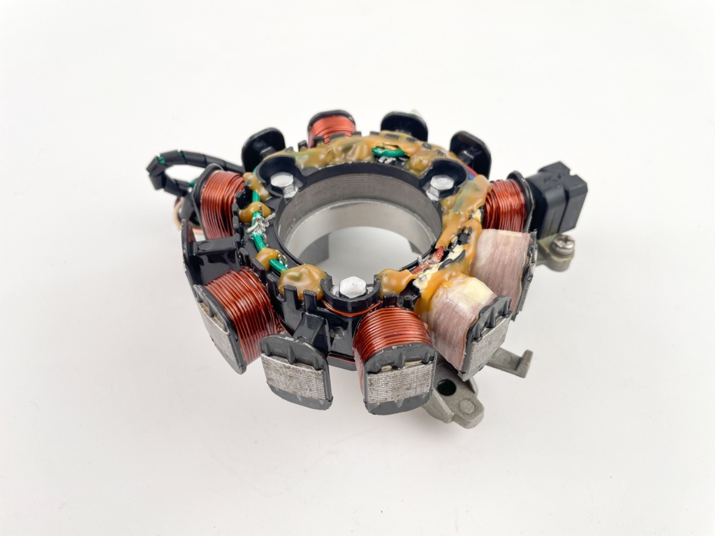 2001 Yamaha 9.9 HP 4 Stroke Outboard Coil Pulser Base Stator Assembly 6G9-85510-01-00 OEM