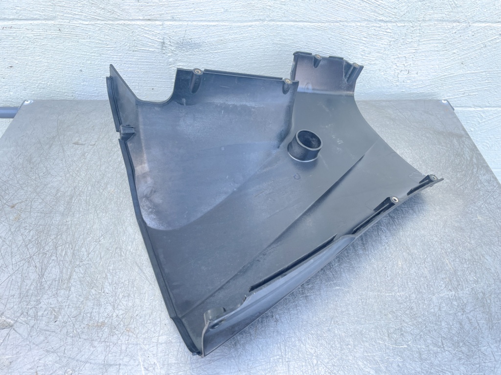 2018 Mercury 60 HP 4 Stroke Outboard Lower Apron Cowling Starboard 826278T08 OEM