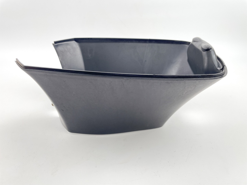 2002 Mercury 40 HP 2 Stroke Outboard Lower Apron Cover 821512A4 OEM