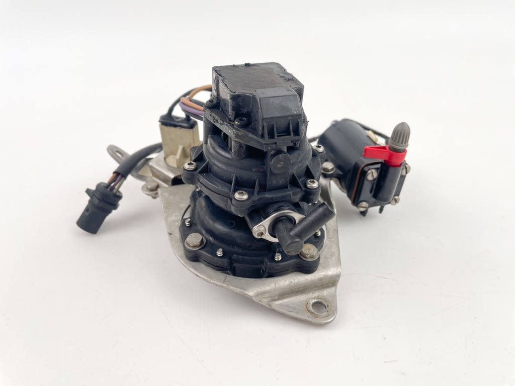 1997 Johnson 200 HP Outboard 2 Stroke Fuel Pump VRO 438400 0438400