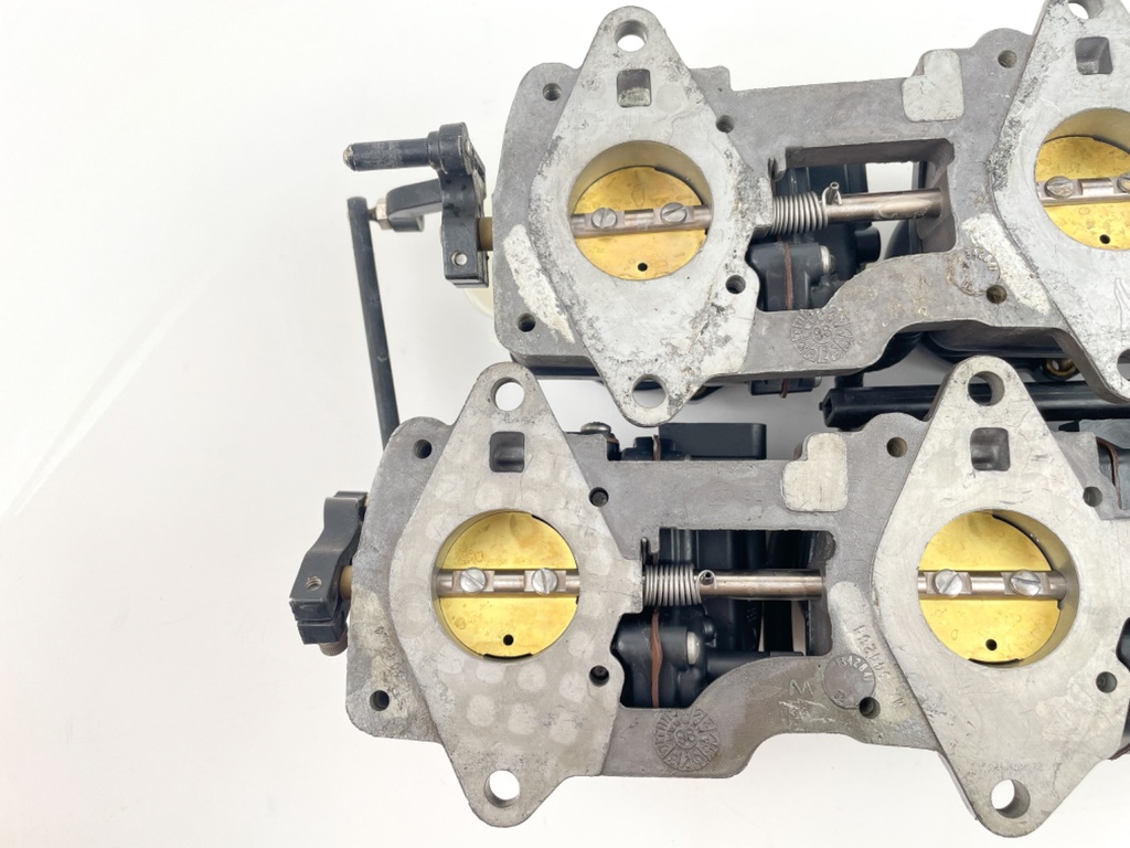 1997 Johnson 200 HP 2 Stroke Outboard Carburetor Set 0437323 OEM