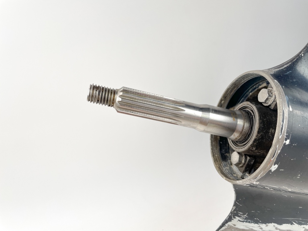 5004632 Evinrude Johnson 1995-2005 20" Lower Unit Gear Case V4 90 115 HP