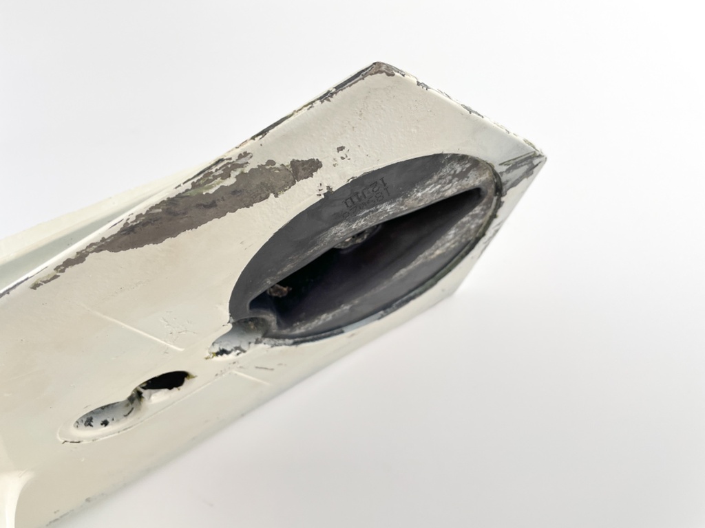 Evinrude Etec 135 150 175 200 HP 2 Stroke Outboard 20" Lower Unit Gear Case V6