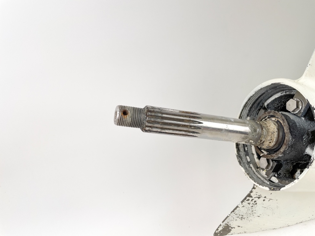 Evinrude Etec 135 150 175 200 HP 2 Stroke Outboard 20" Lower Unit Gear Case V6