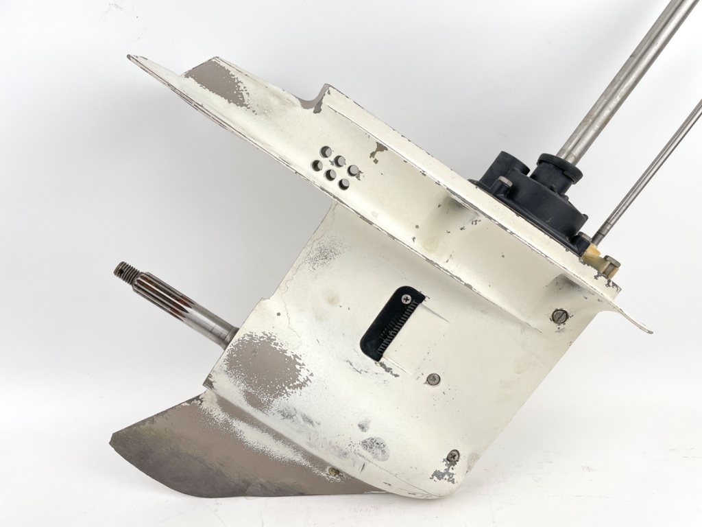 89 - 92 Johnson Evinrude 40 50 HP 2 Stroke Outboard 20" Lower Unit Gear Case 0435277