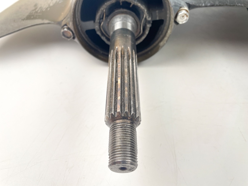 02-2011 Suzuki DF 115 140 HP 25" XL Lower Unit Gear Case Standard Rotation