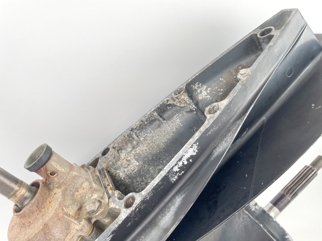 2002-2011 Suzuki DF 115 140 HP 4 Stroke Outboard 20" Lower Unit Gear Case RH