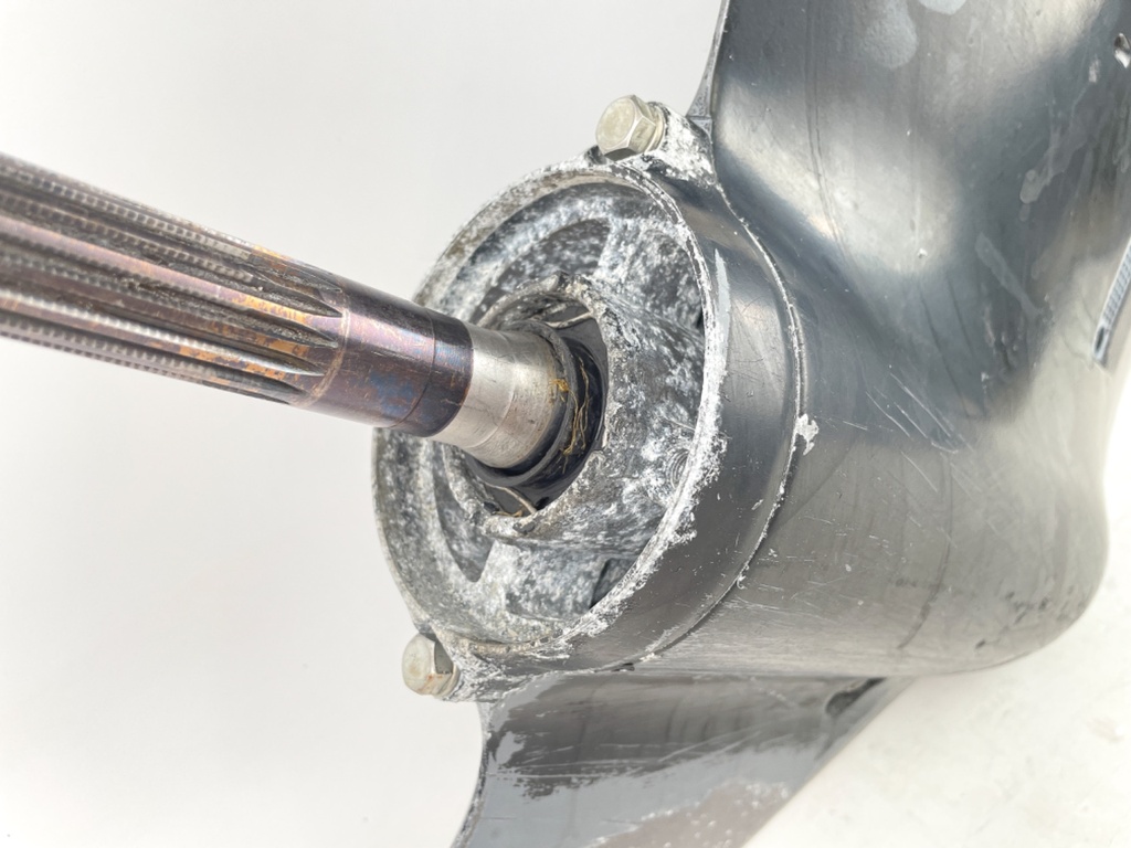 2002-2011 Suzuki DF 115 140 HP 4 Stroke Outboard 20" Lower Unit Gear Case RH