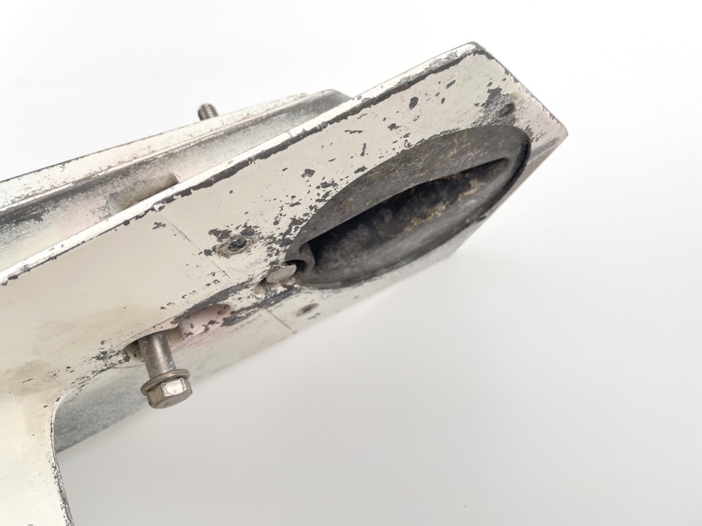 1989 Johnson 140 HP 2 Stroke Outboard 25" XL Lower Unit Gear Case 0434429 OEM