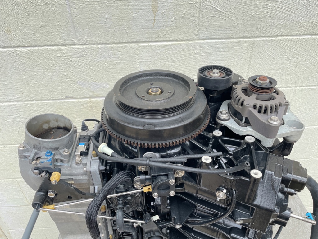 2001 Mercury 225 HP 2 Stroke Outboard DFI Optimax Powerhead 877869A01