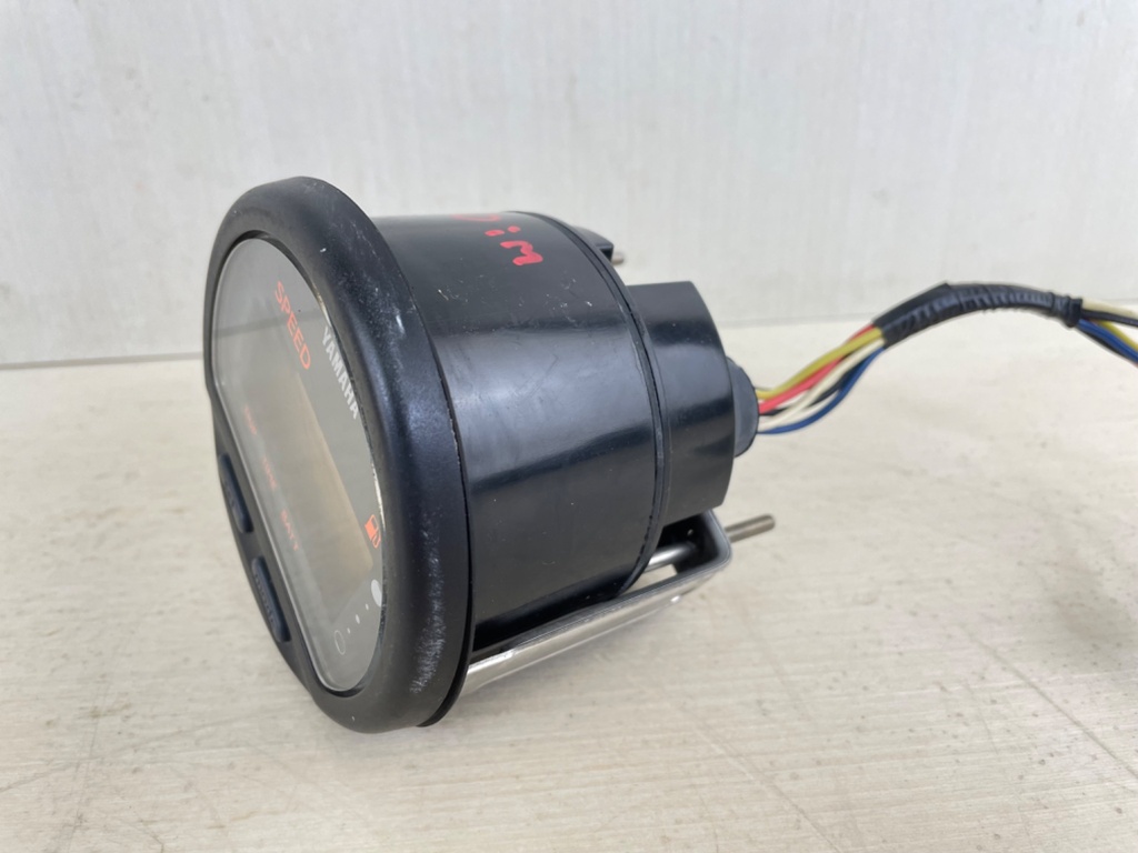 Yamaha Outboard Speedometer Multi-Function Gauge 6Y5-83570-A0-00 Digital - Dim