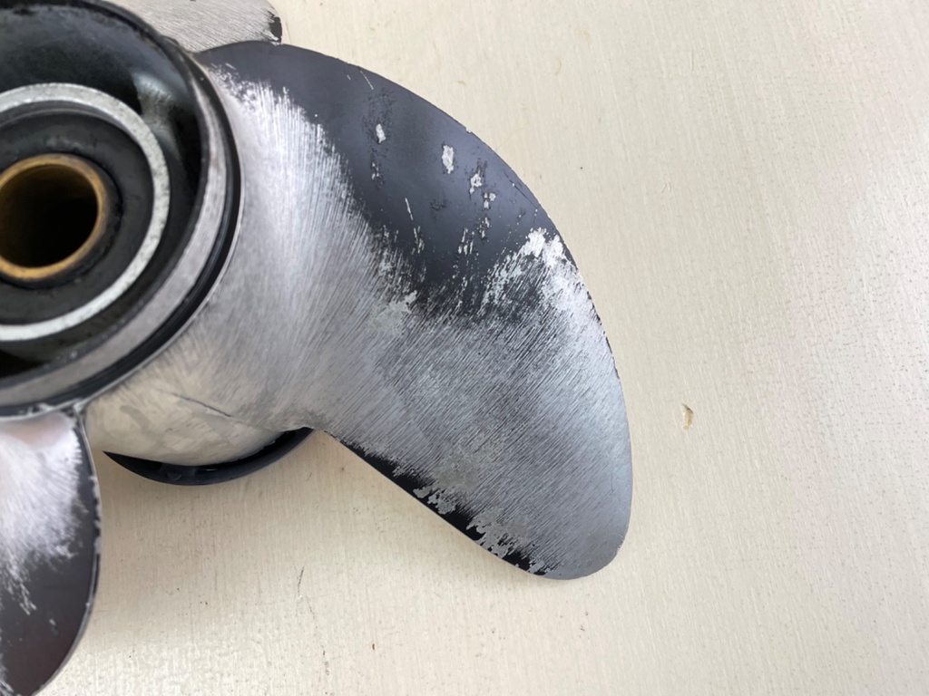 Johnson Evinrude 3 Blade Propeller 176214 14" x 17P