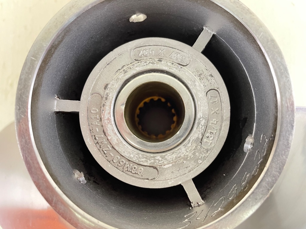 Honda Stainless Steel Propeller 08M60-ZW7-A10 13 1/4 x 17P RH Prop