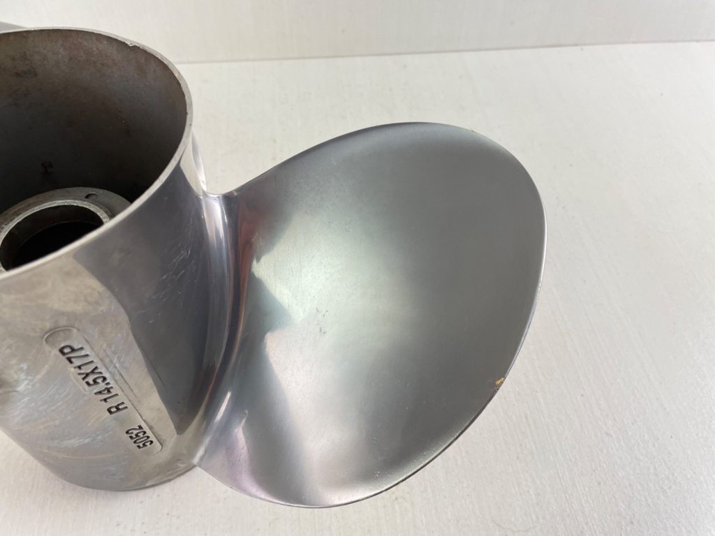 Quicksilver Silverado Stainless Steel 3 Blade Propeller Prop 14 1/2" x 17P