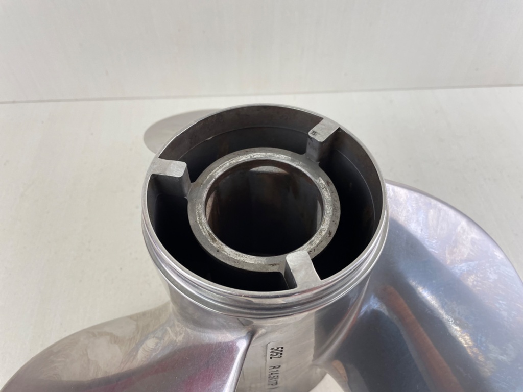 Quicksilver Silverado Stainless Steel 3 Blade Propeller Prop 14 1/2" x 17P