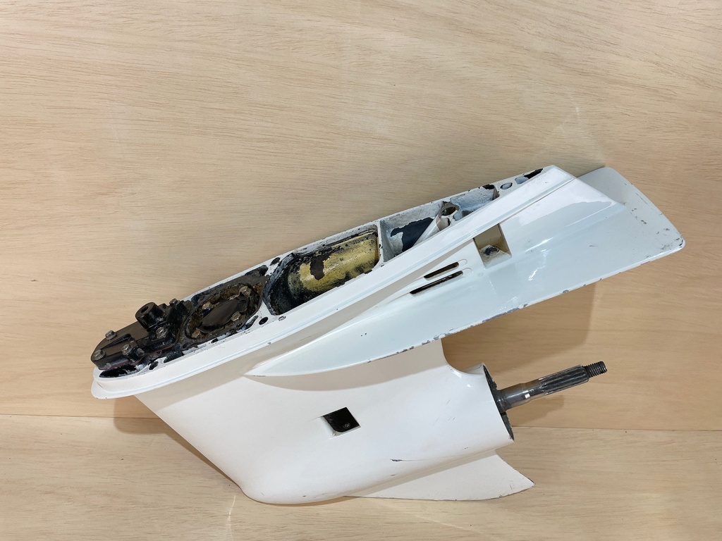 Evinrude Etec 115HP V4 Lower Unit Gear Case