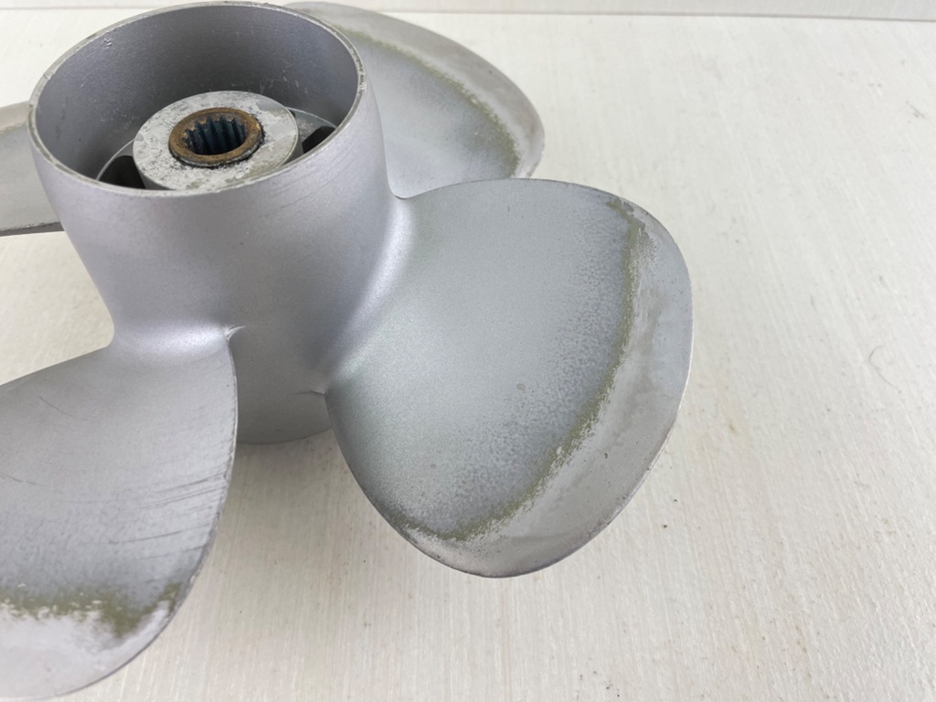 Mercury 9.9HP Pro Kicker Propeller Prop 10" x 7P 812948A10