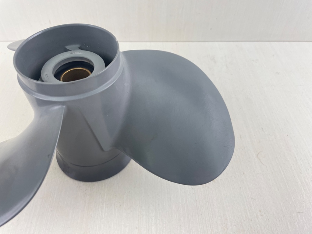 2003 Honda BF40 40HP 4 Stroke Outboard Propeller Prop 11 3/8" x 12P