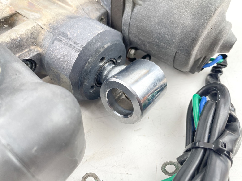 2002-2011 Suzuki DF140 140HP 4 Stroke Outboard Power Trim Tilt Unit 48503-92J04