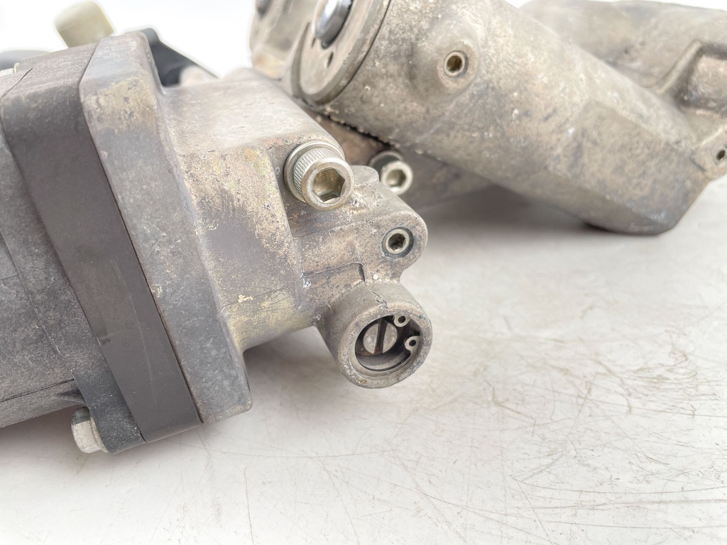 2002-2011 Suzuki DF140 140HP 4 Stroke Outboard Power Trim Tilt Unit 48503-92J04