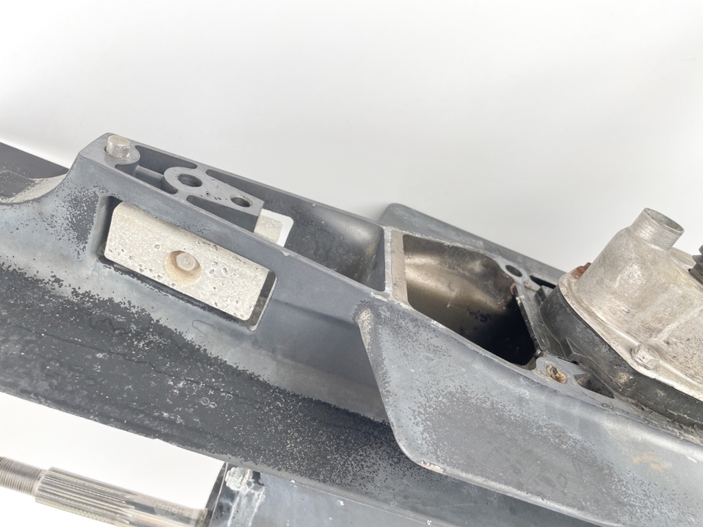 9011J7 Mercury 1989 - 1998 3 Jaw 20" Lower Unit Gear Case 100 115 HP 2 Stroke