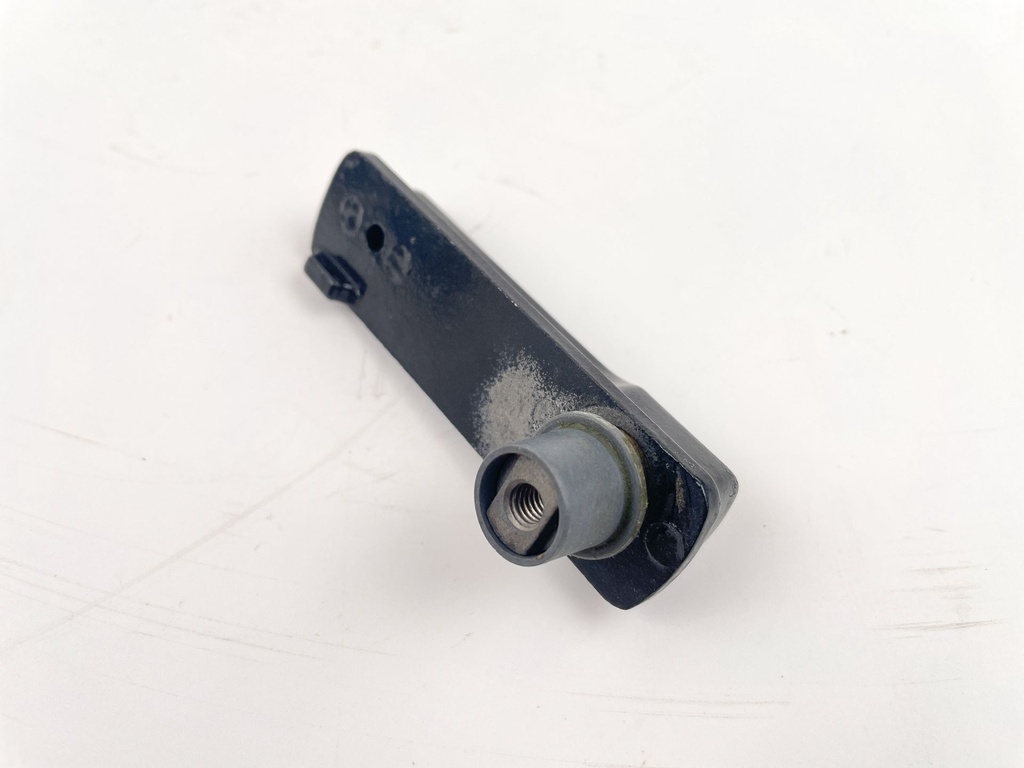 2002 Suzuki 140 HP 4 Stroke Outboard Front Latch Handle 61645-90J01-0EP OEM