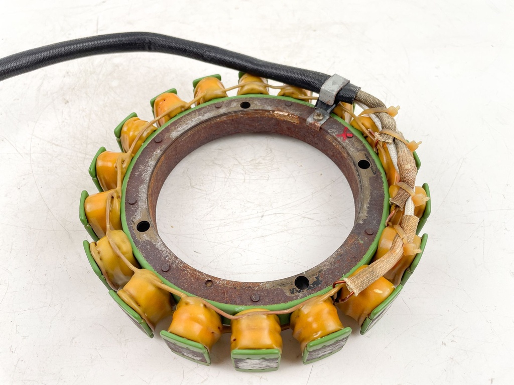 2002 Suzuki 140 HP 4 Stroke Outboard Stator Charging Coil 32120-90J00 OEM