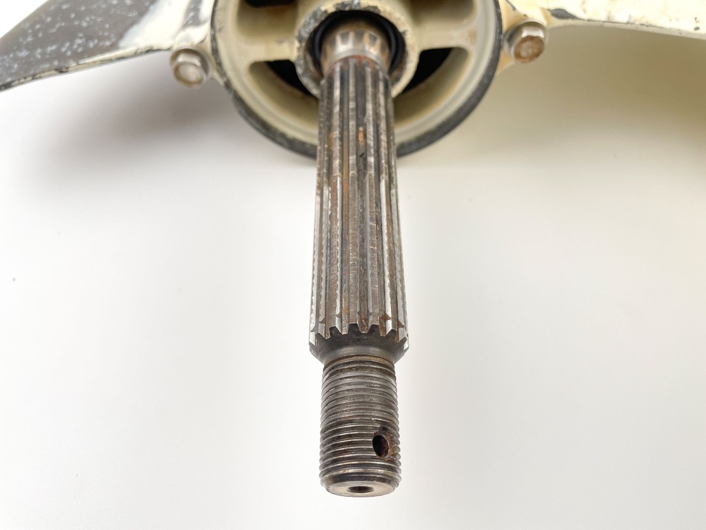 2019 Suzuki 90 HP 4 Stroke Outboard Lower Unit Gear Case 55110-87L32-Y5S OEM