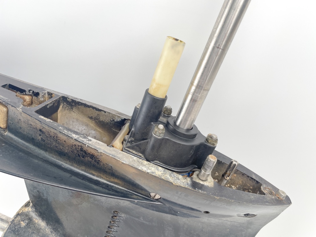 Mercury 135 150 175 HP 2 Stroke EFI DFI 1.87:1 20" L Lower Unit Gear Case 9148T84