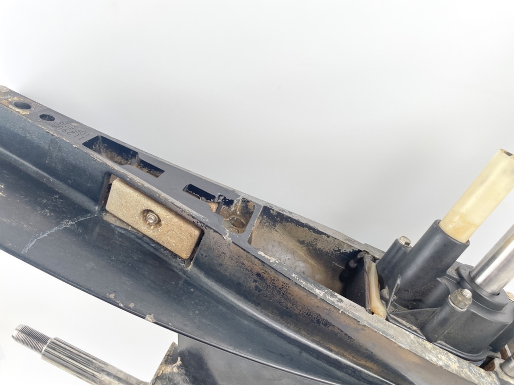 Mercury 135 150 175 HP 2 Stroke EFI DFI 1.87:1 20" L Lower Unit Gear Case 9148T84