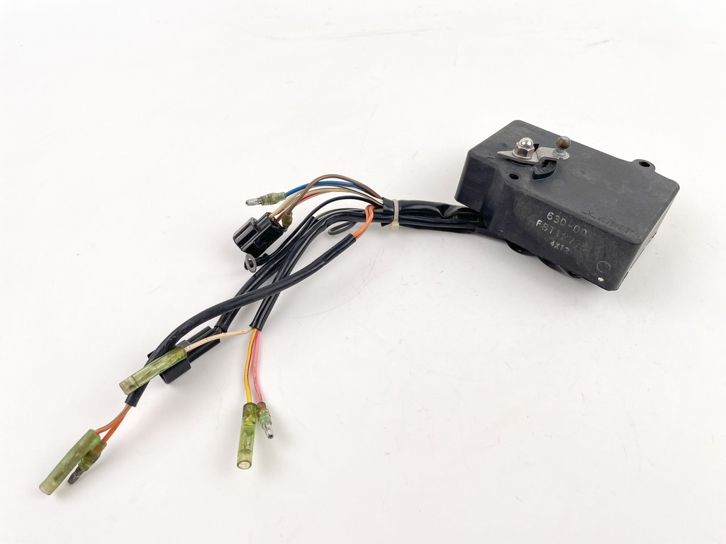 1995 Yamaha 40 HP 2 Stroke Outboard C.D.I CDI Assembly 63D-85540-00-00 OEM