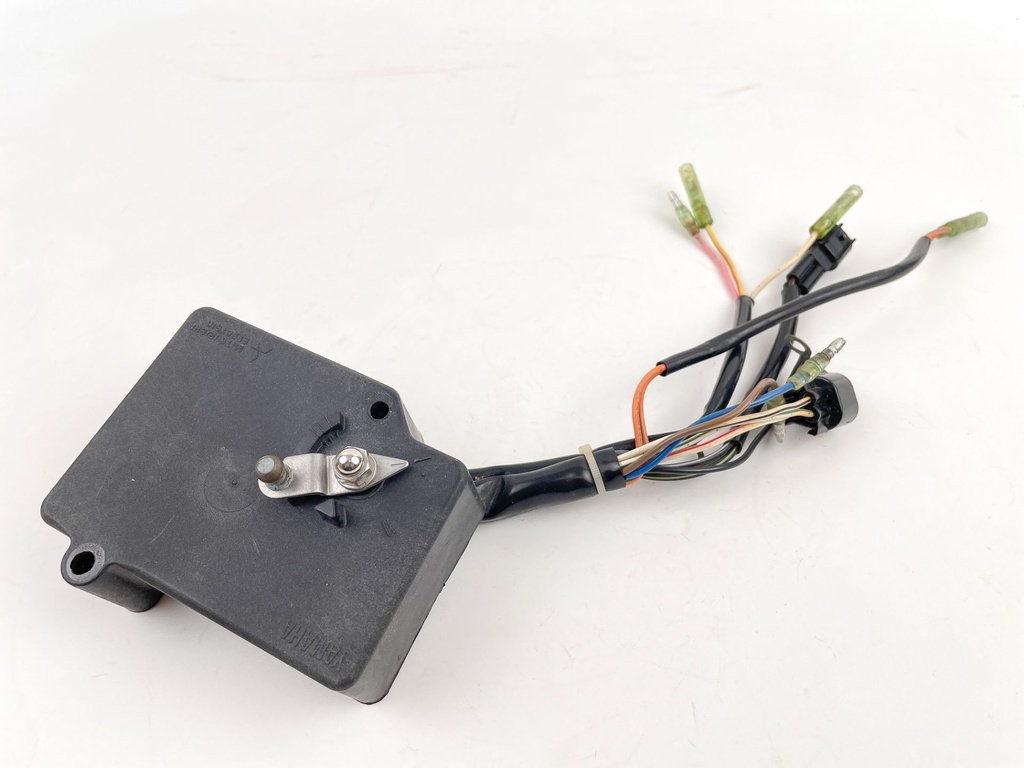 1995 Yamaha 40 HP 2 Stroke Outboard C.D.I CDI Assembly 63D-85540-00-00 OEM