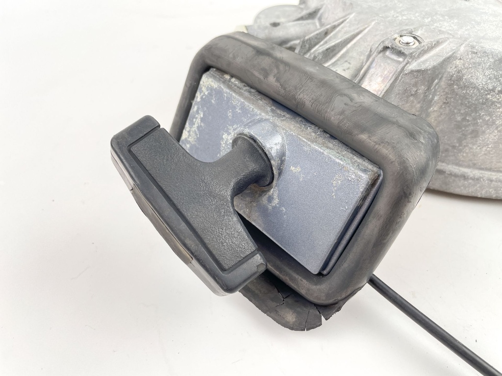 1995 Yamaha 40HP 2 Stroke Pull Start Starter Assembly 6H4-15710-04-4D