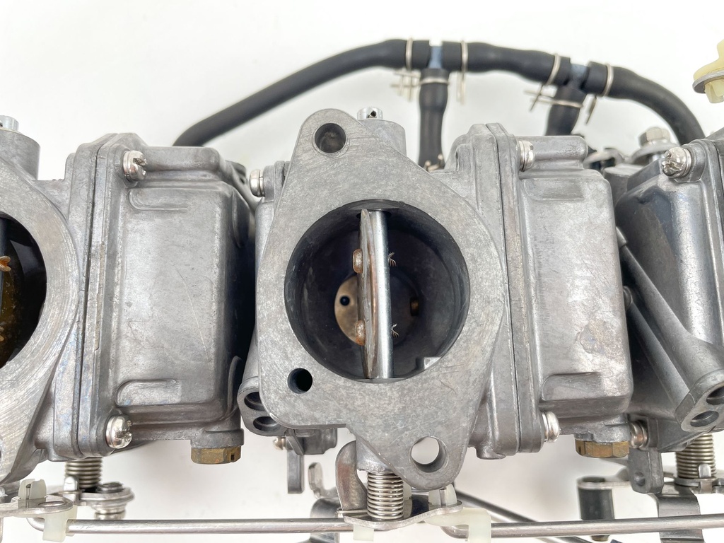 1995 Yamaha 40 HP 2 Stroke Outboard Carburetor Set 63B-14301-00-00 OEM