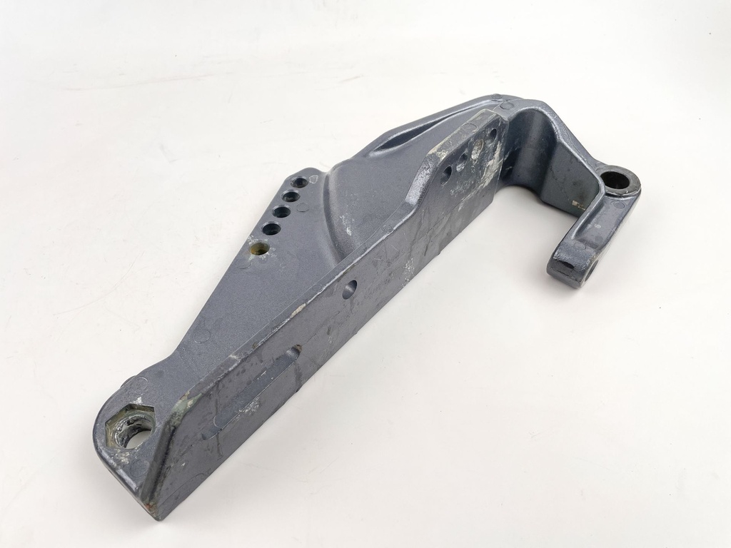 1997 Yamaha 40 HP 2 Stroke Outboard Clamp Bracket Pair 63D-43111-00-4D OEM