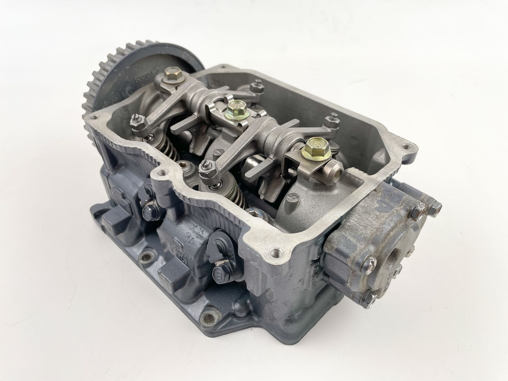 2001 Yamaha 25 HP 4 Stroke Outboard Cylinder Head 65W-W009A-12-4D OEM