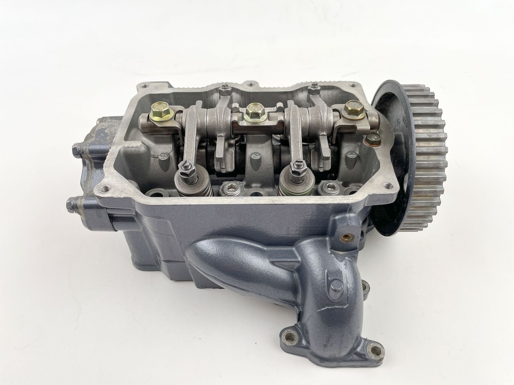 2001 Yamaha 25 HP 4 Stroke Outboard Cylinder Head 65W-W009A-12-4D OEM