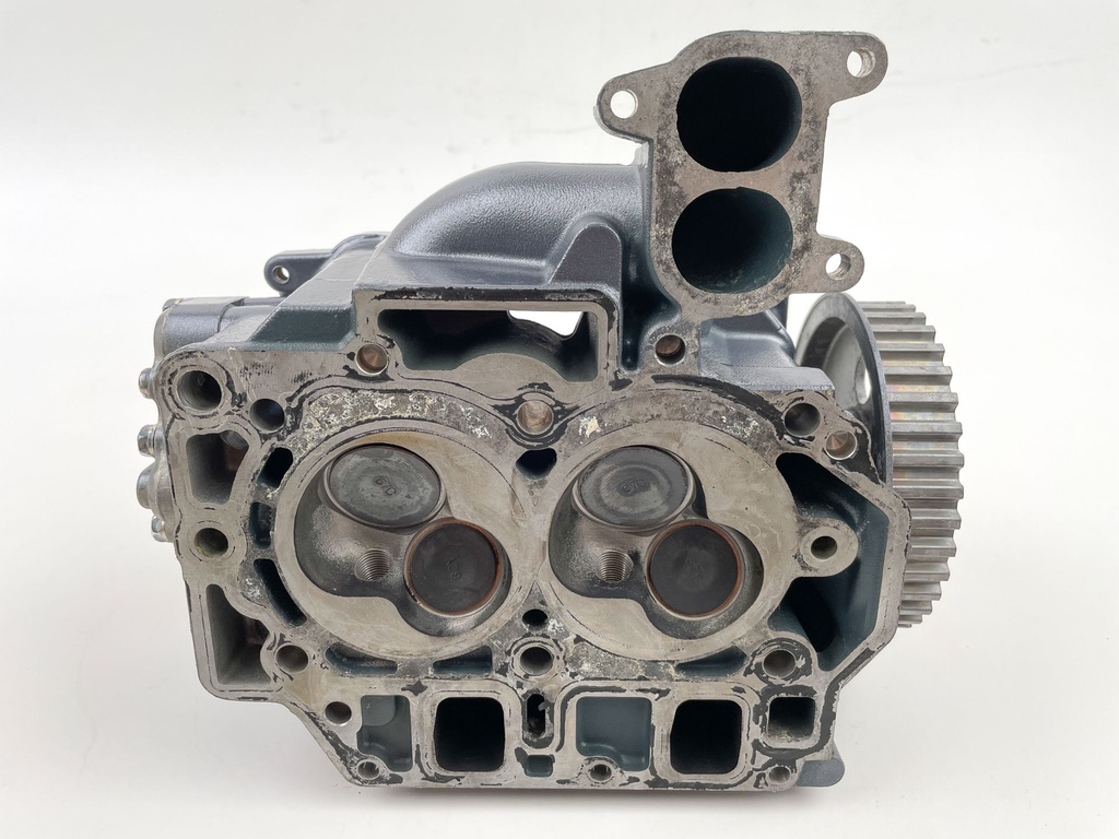 2001 Yamaha 25 HP 4 Stroke Outboard Cylinder Head 65W-W009A-12-4D OEM