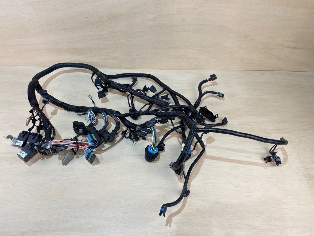 Mercury Verado 2.6L 350HP Outboard Engine Wiring Harness 8M0102454