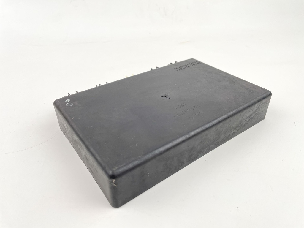 1998 Suzuki 70 HP 4 Stroke Outboard Engine Control Unit ECU 33920-99EA0 118 Hours