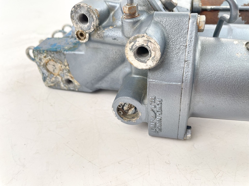 1987-1991 Yamaha 40 50 HP 2 Stroke Outboard Power Trim Tilt Unit Assembly